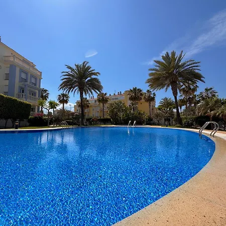 Apartment In Almadraba