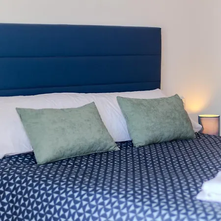 Apartment In Almadraba